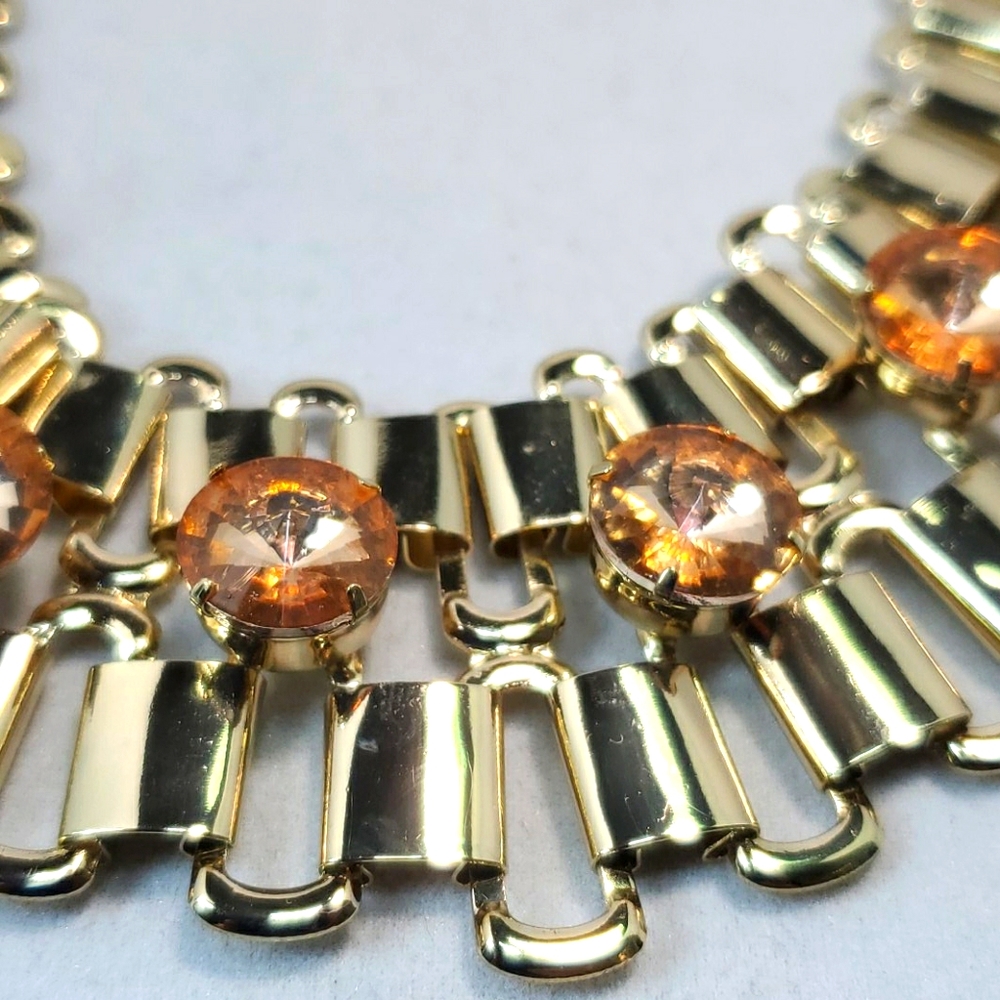 Neiman marcus gold chain with stones - Picture 4 of 5